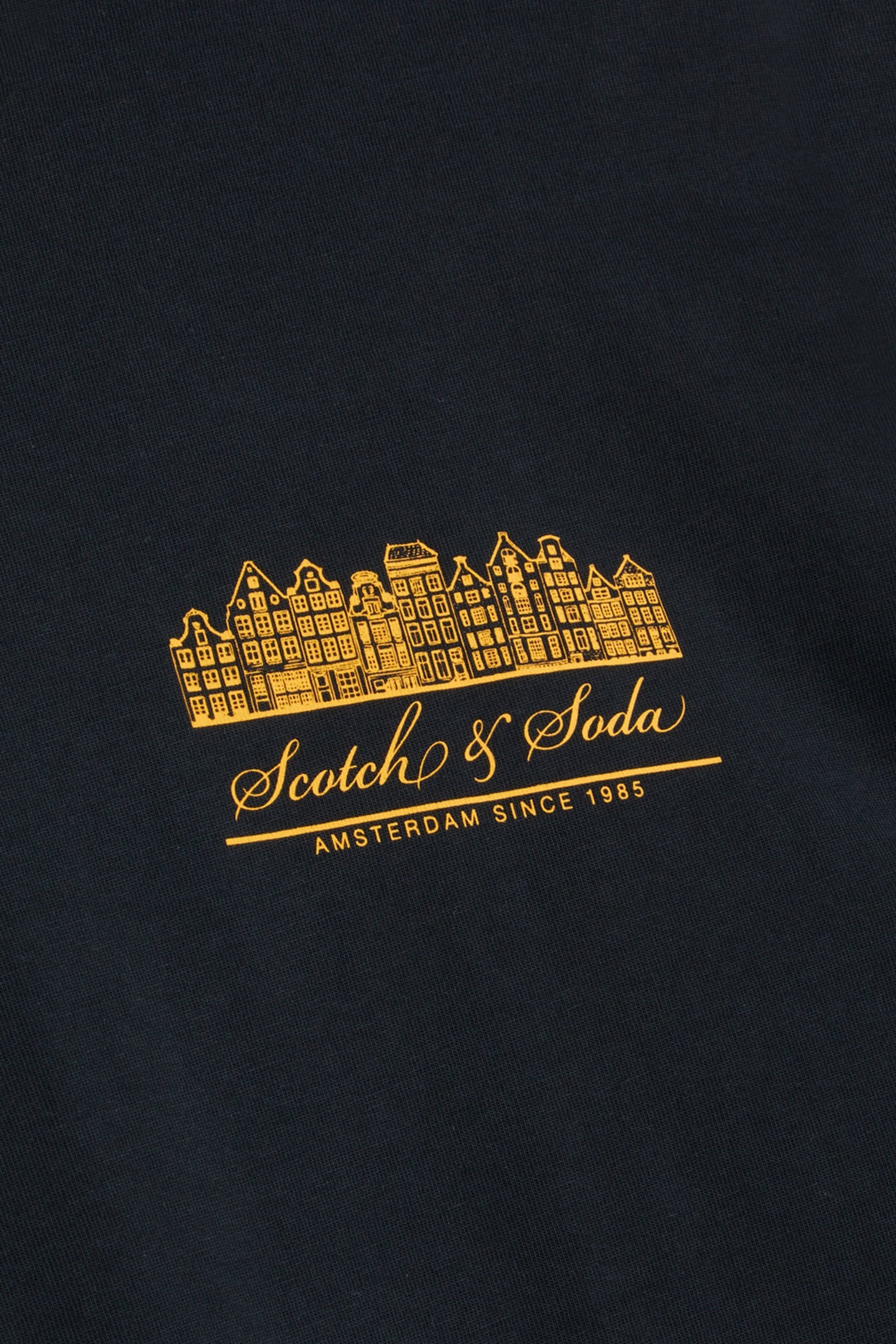 SS GRAPHIC TEE BLACK/RED 4