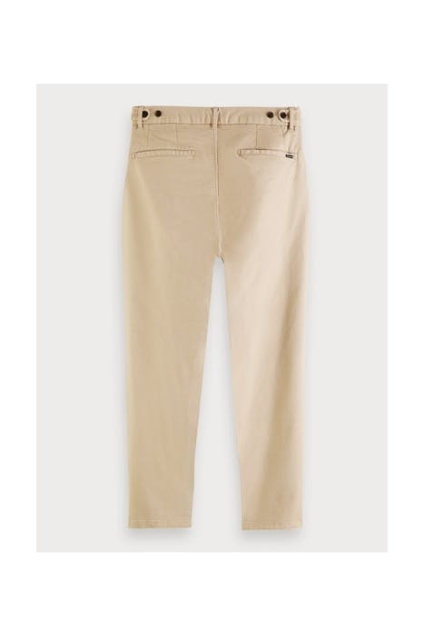 FAVE- CLASSIC GARMENT-DYED TWILL CHINO SAND 2