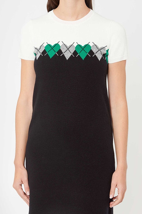 ROBE BLACK / EMERALD 4