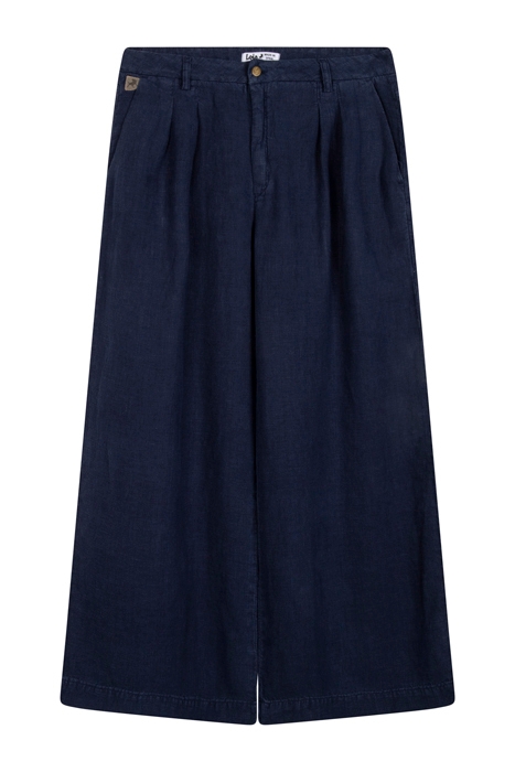 CONSTANCE DARK SKY 1