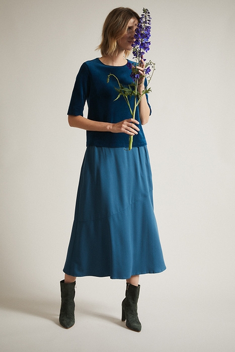 SATIN ROCK MIT VOLANT PETROL 3